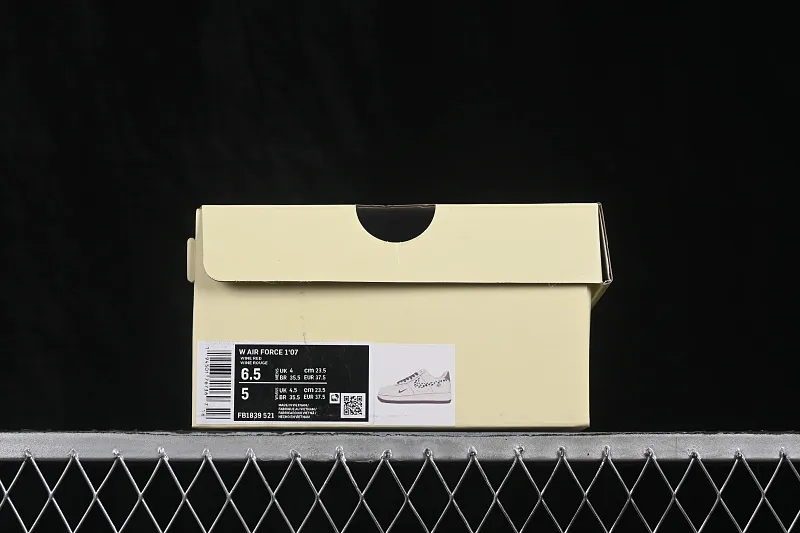 All categories Nk Air Force 1 Air Force series Nk Air Force 1 Low Air Force low-top Nike Air Force 1'07 Low "Wild Berry Leopard Shadow" Hand-painted graffiti Wild Berry Leopard Shadow Air Force 1 low-top casual sneakers FB1839-521